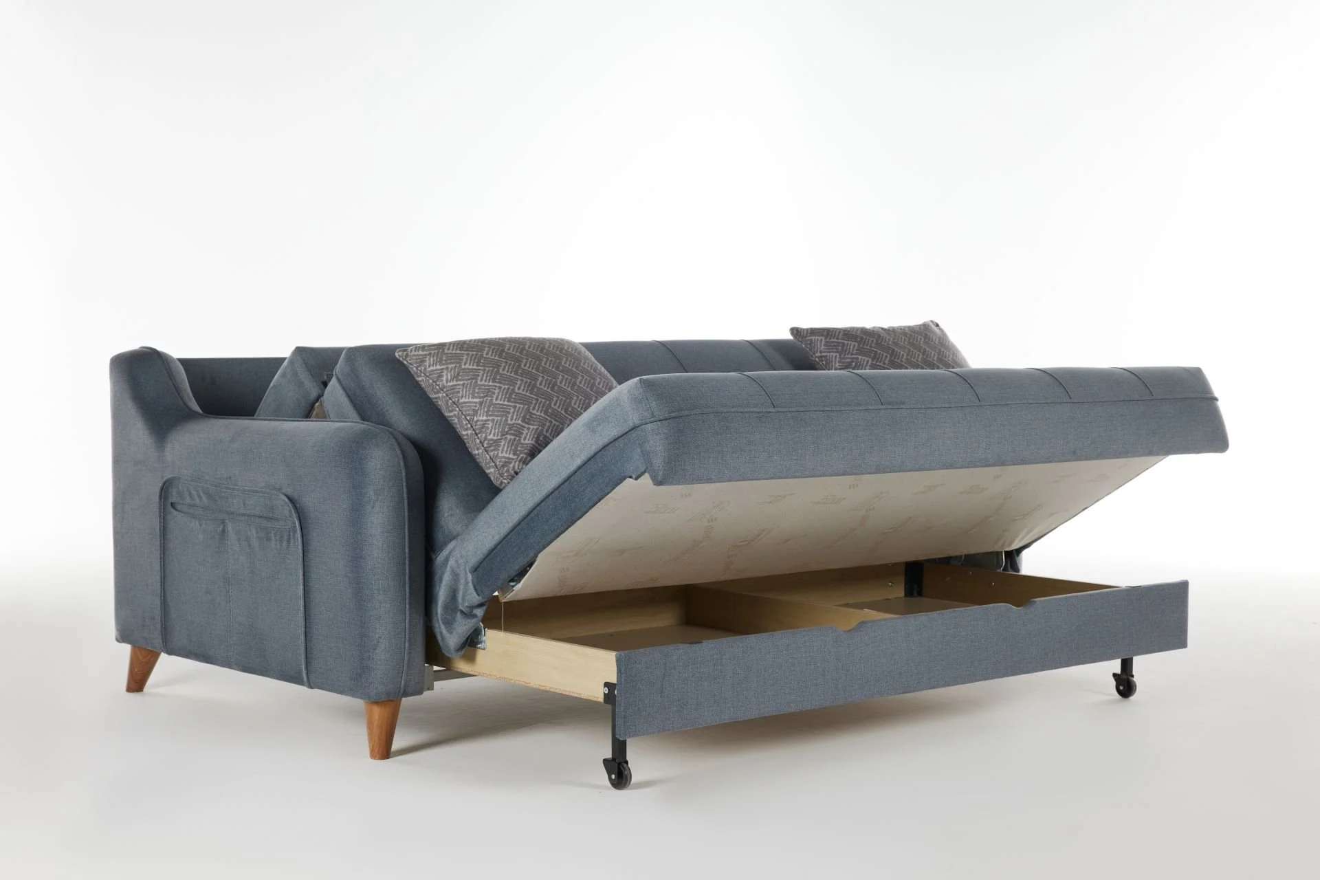 ALDIS 2 Seater Sofa Fold out bed (4)
